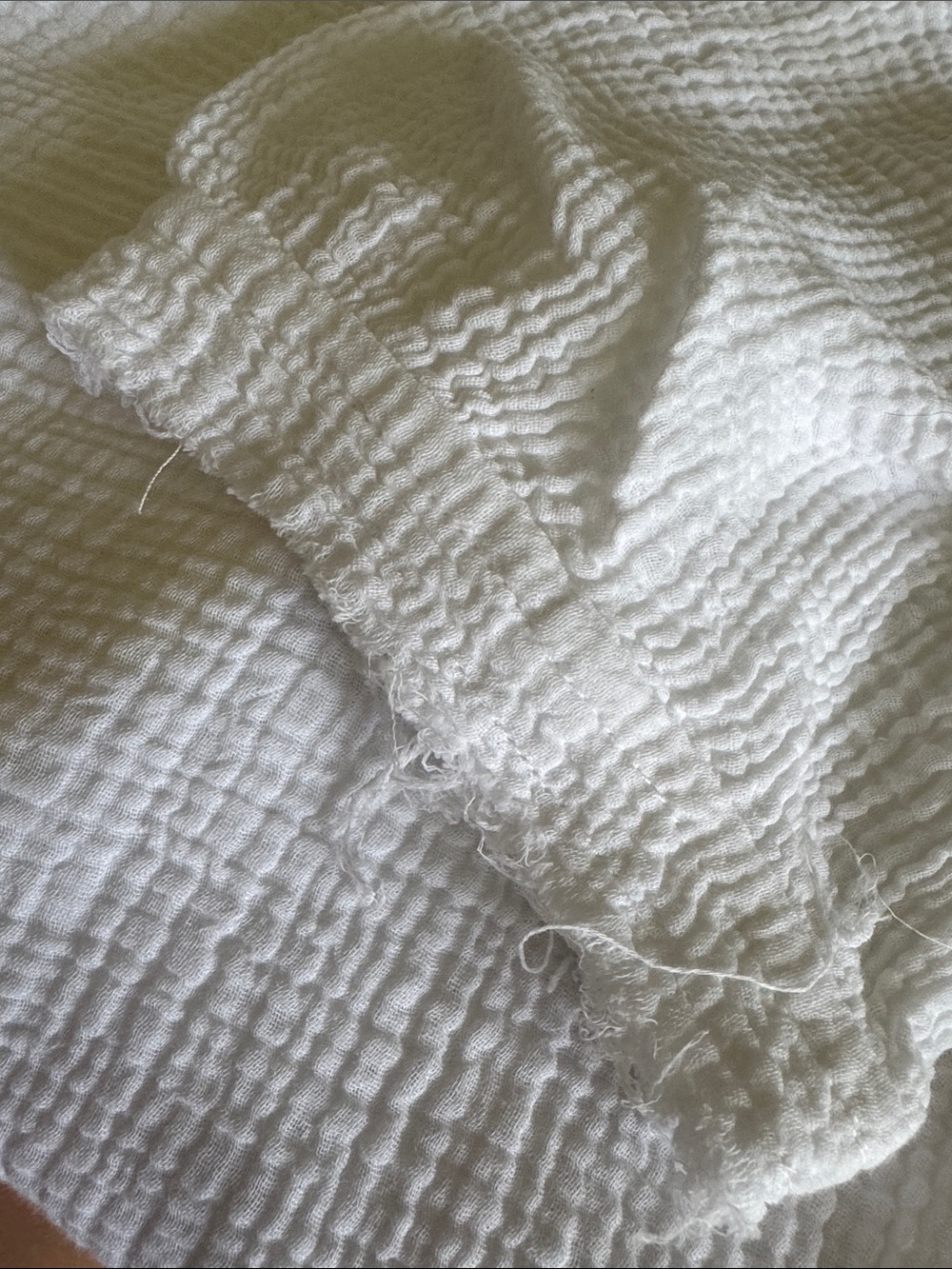 INDUSTRY White Cotton Popover L - Picture 5 of 5